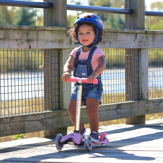 Micro Kickboard - Mini Deluxe Glow LED Plus Scooter - Frosty Pink - Outdoor