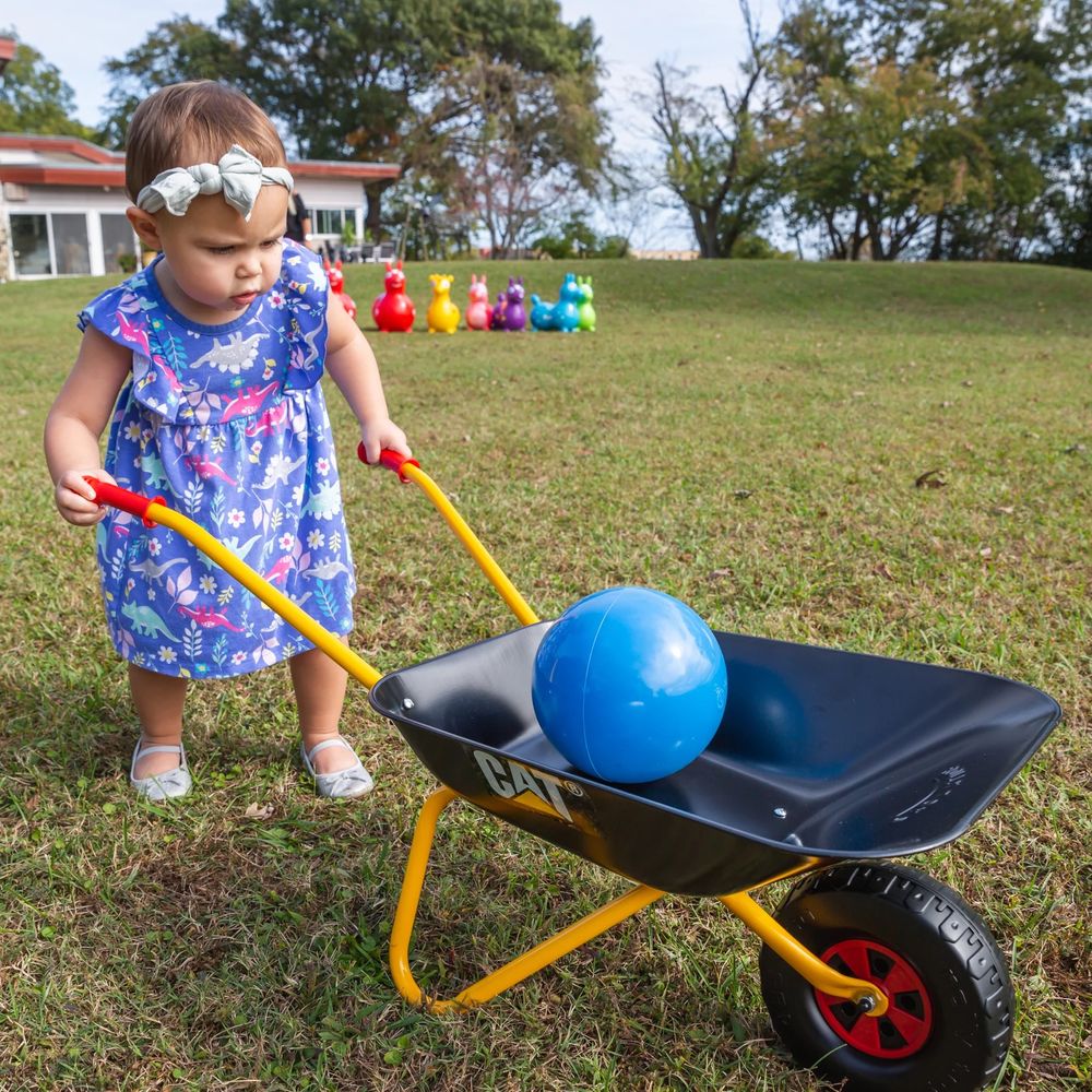 CAT® - CAT Wheelbarrow - Preschool