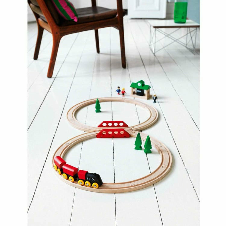 Brio - Classic Figure 8 Train Set - Preschool