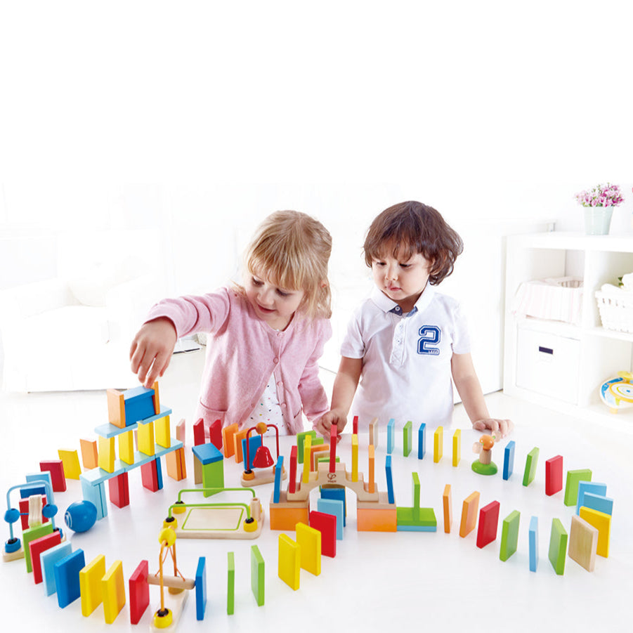 Hape - Dynamo Dominoes - Preschool