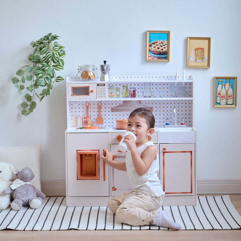 Teamson Kids - Little Chef St. Louis Wooden Play Kitchen with Sink & Ice Dispenser - Pink - Preschool