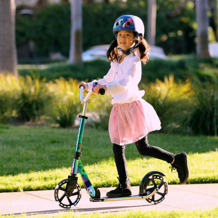 Micro Kickboard - Micro Cruiser LED Scooter - Neochrome - Outdoor