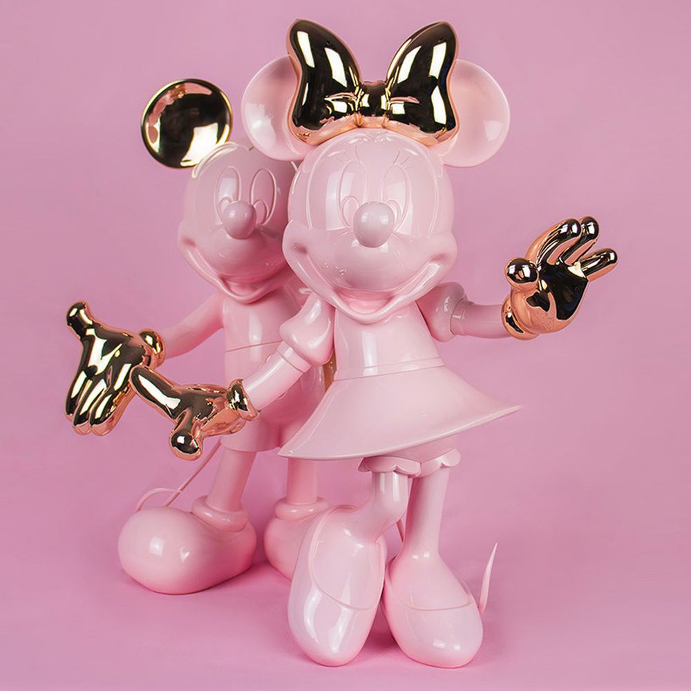 Leblon Delienne - Minnie Mouse 12" Welcome Studio Figurine - Pastel Pink & Rose Gold - Collectibles