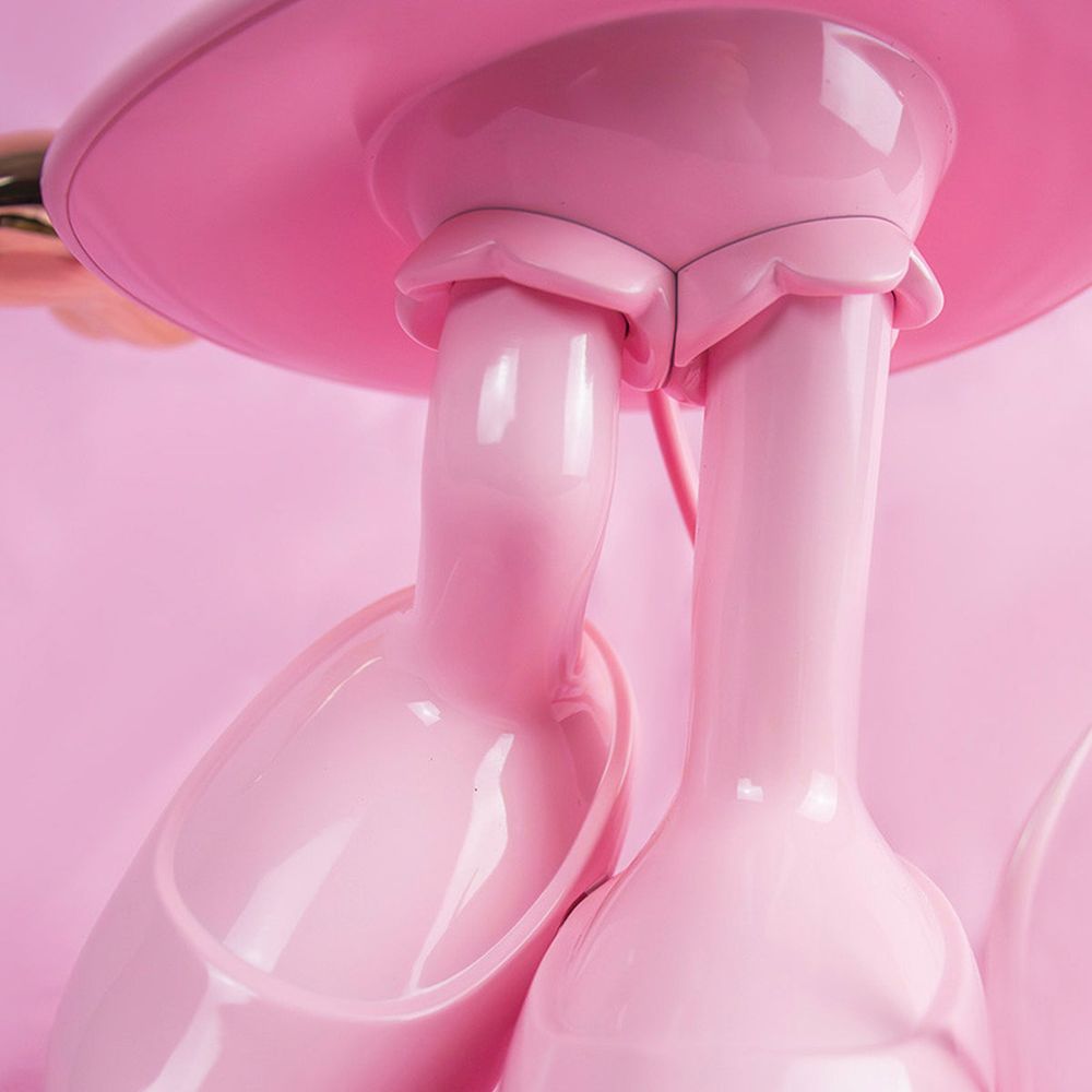Leblon Delienne - Minnie Mouse 12" Welcome Studio Figurine - Pastel Pink & Rose Gold - Collectibles
