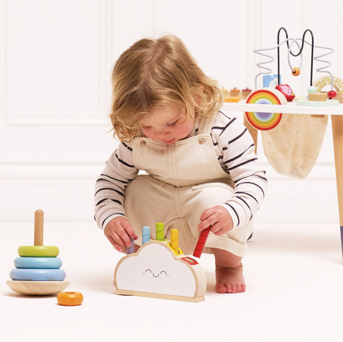Le Toy Van - Rainbow Cloud Pop-up Toy - Infants