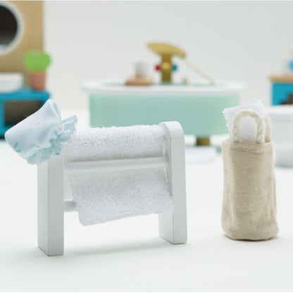 Le Toy Van - Wooden Dollhouse 19 Piece Bathroom Furniture Set - Dolls