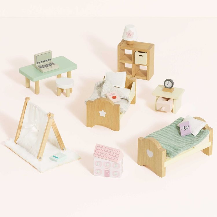 Le Toy Van - Wooden Dollhouse 24 Piece Child's Bedroom Furniture Set - Dolls