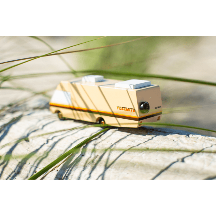 Candylab - Yosemite RV Toy Car - Vehicles